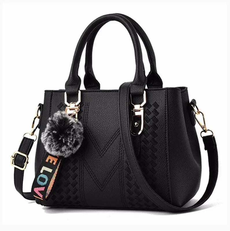 Sac Messager Brodé Femme avec Pompon - Cuir PU Premium