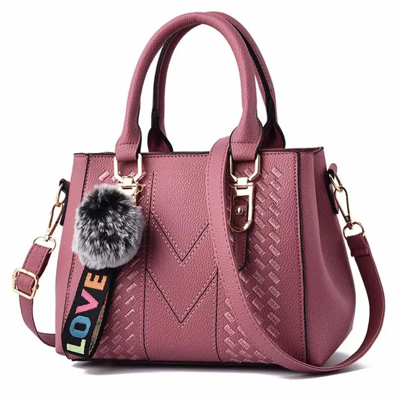 Sac Messager Brodé Femme avec Pompon - Cuir PU Premium