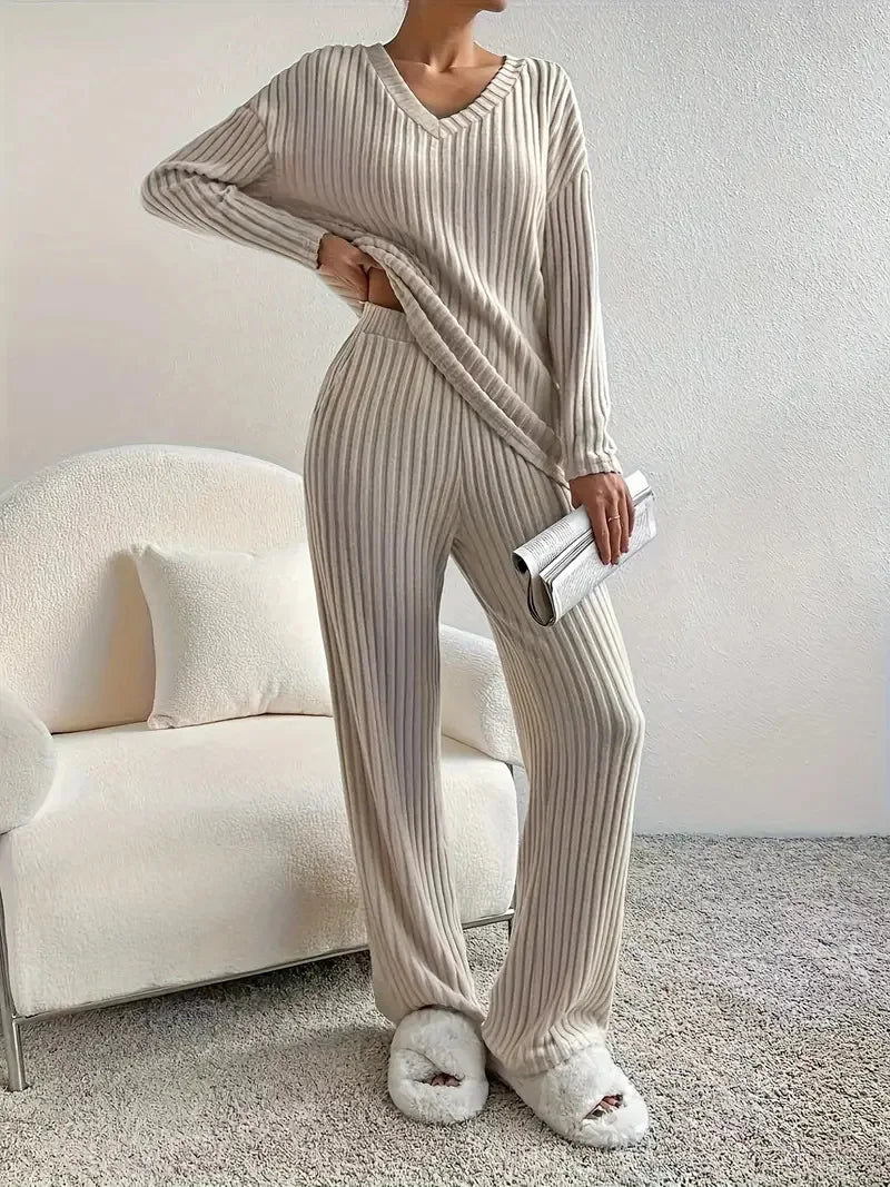Ensemble loungewear femme – Pull côtelé à col en V et pantalon décontracté à jambe droite