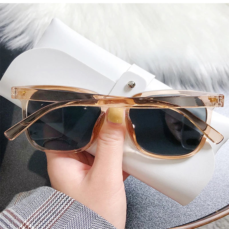 Nouvelles Lunettes de Soleil de Luxe pour Femmes, Marque Designer, Vintage Sexy, Monture Noire, Protection UV400, Oculos De Sol