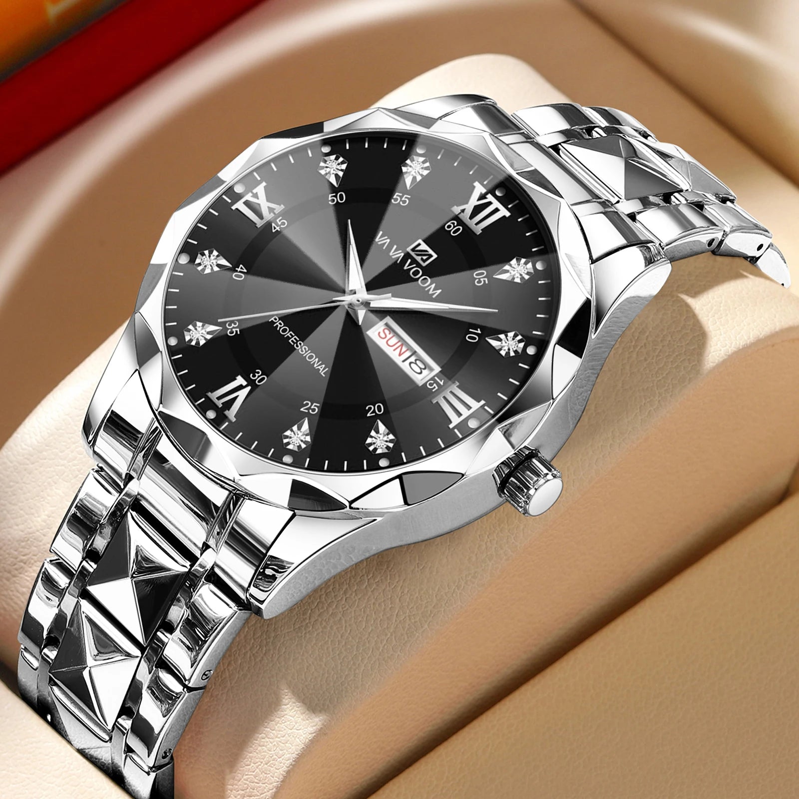 2026 New Men's Watch Fashion Rivet Stainless Steel Strap Luxury Water Diamond Diamond Luminous Blue Gold Dial Business Men Watch