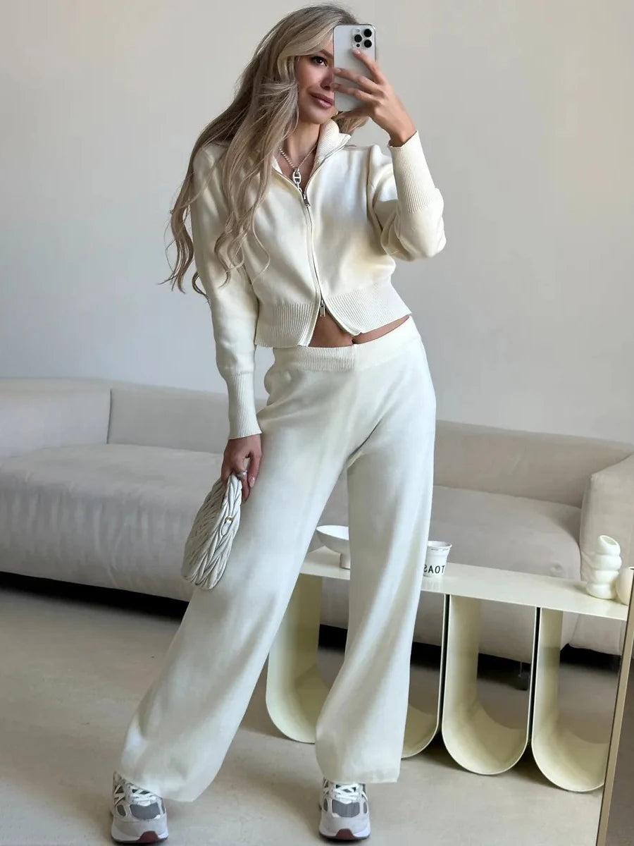 Bornladies Women's New Knit Zip Up Cardigan Wide Leg Pants Set Soft Fabric Cropped Elastic Waist Autumn Winter Fashion Sweater
