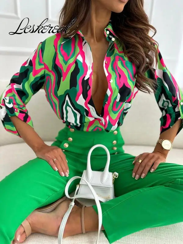 Women's Long Sleeve Shirt – Casual Chic Print