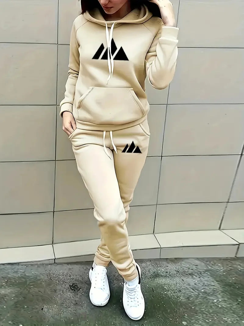 Ensemble Sport Femme Automne - Sweat à Capuche et Pantalon Imprimé