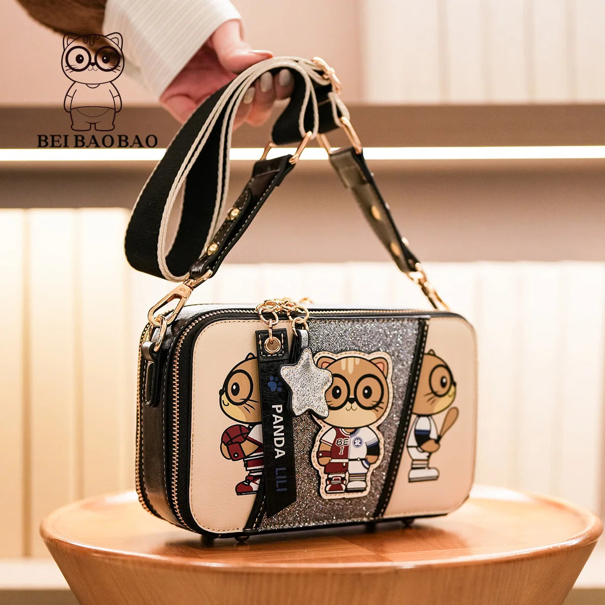 Sac Bandoulière Cuir Femme - Élégant & Compact